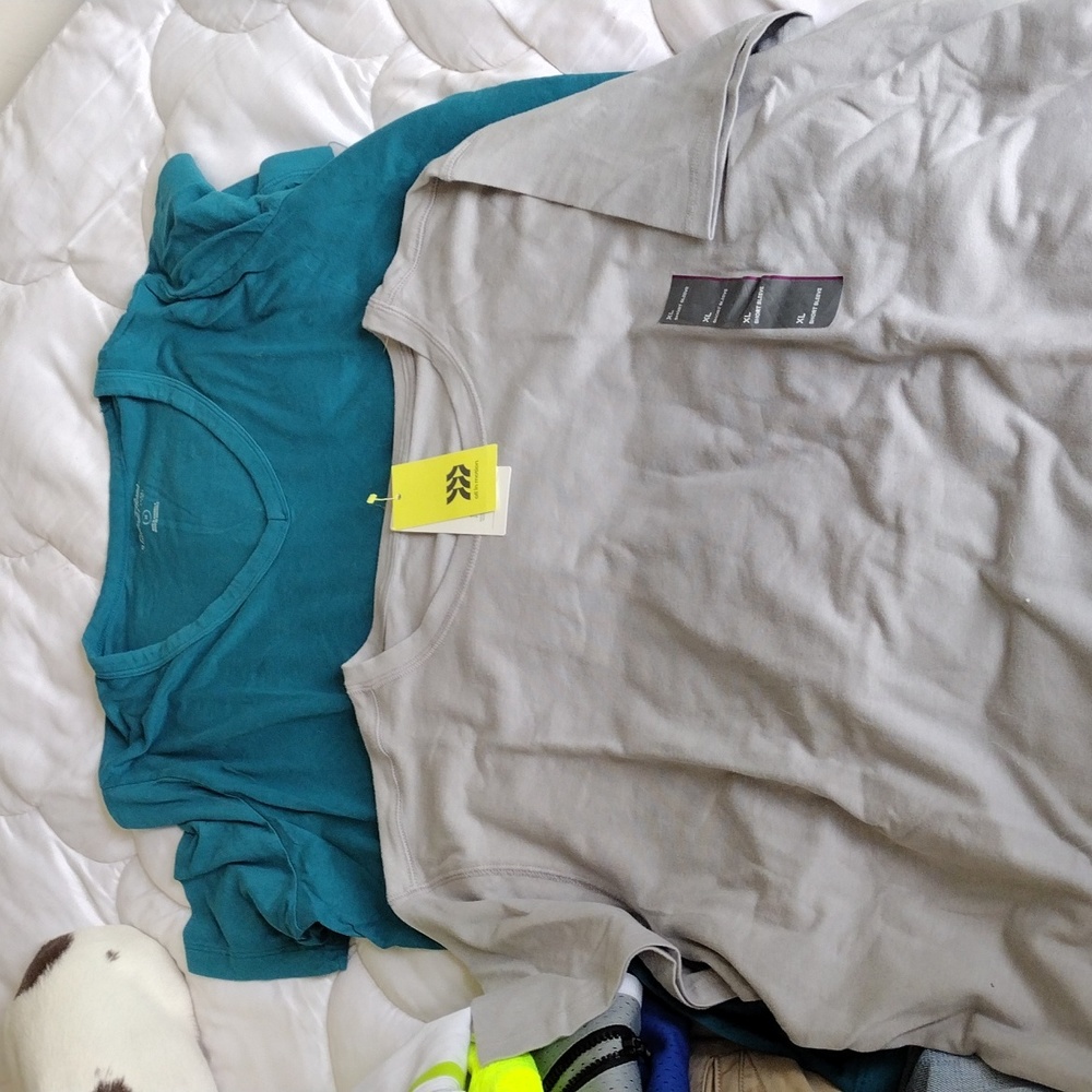Shirt bundle - Picture 6 of 6
